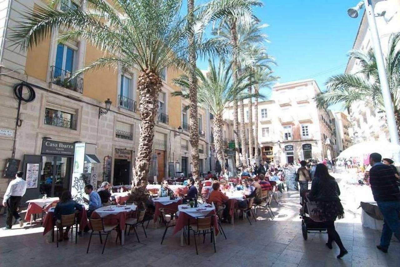 Design And Luminous Duplex In The Old Town Leilighet Alicante Eksteriør bilde